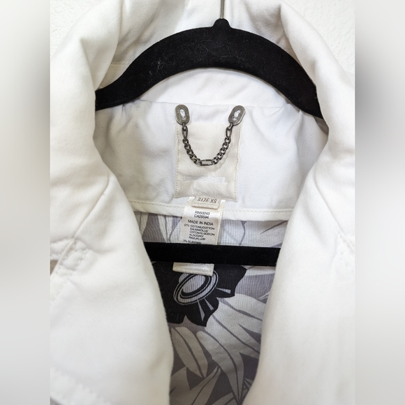 Diesel Women’s Denim Jacket – Size XS (Never Worn) - Picture 6 of 7